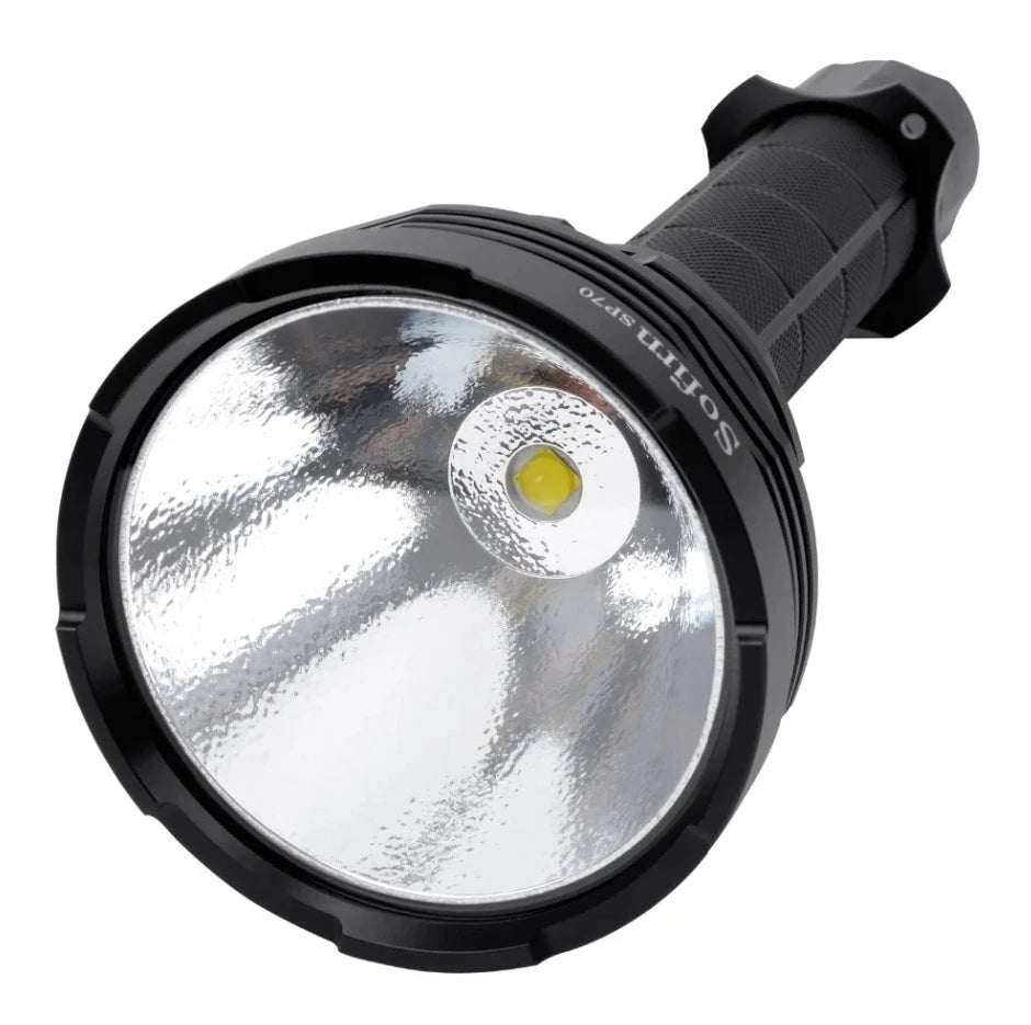 Outdoor Powerful 5500LM 687M Beam Bistance Outdoor Waterproof Torch XHP70B Powerful LED Flashlight