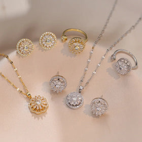 Wholesale Stainless Steel Chain Necklace Earrings Ring Crystal Rhinestone Rotatable Jewelry Set Flower Jewelry Set for Women