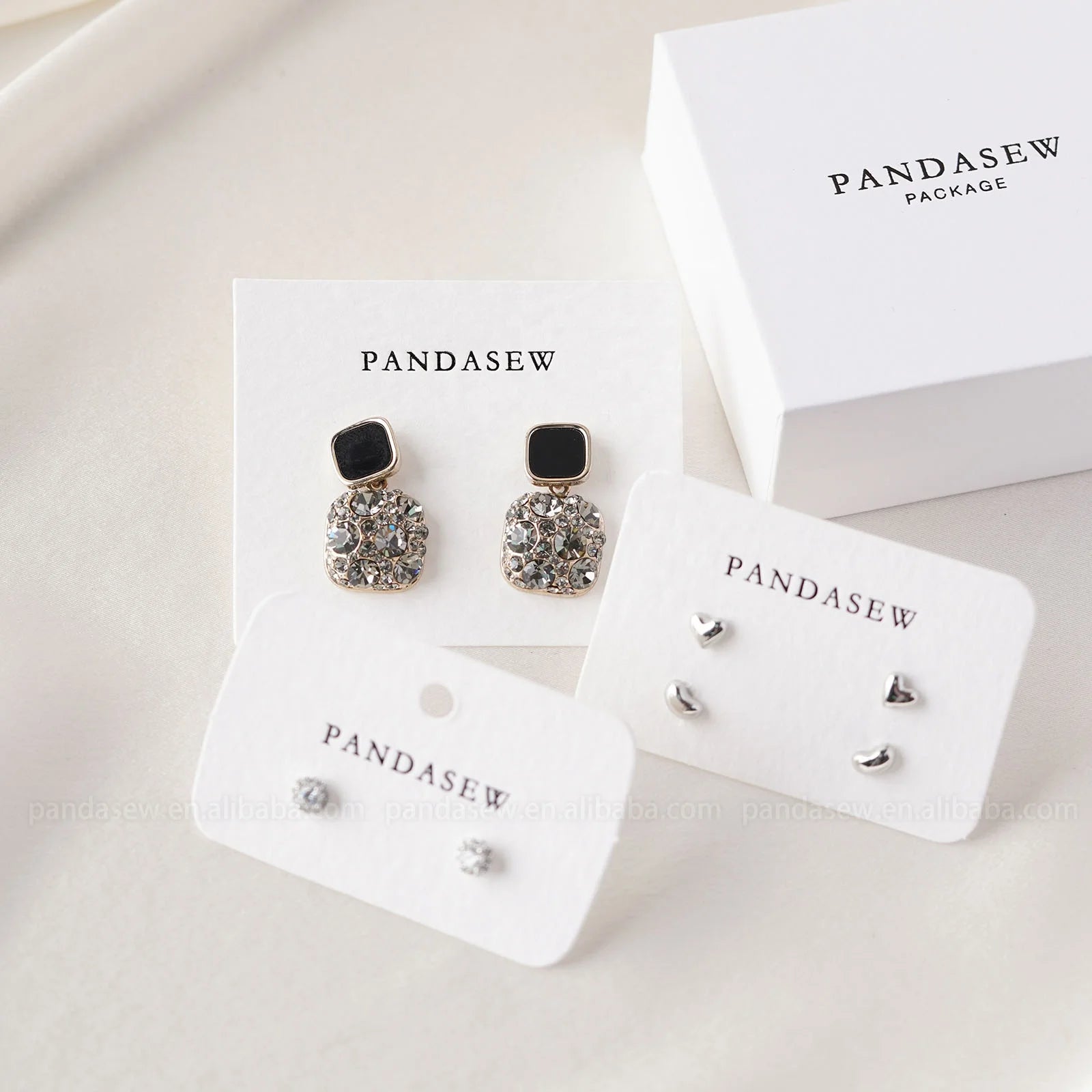 PandaSew Custom Logo White Cardboard Paper Jewelry Packaging Box with Jewelry Display Card