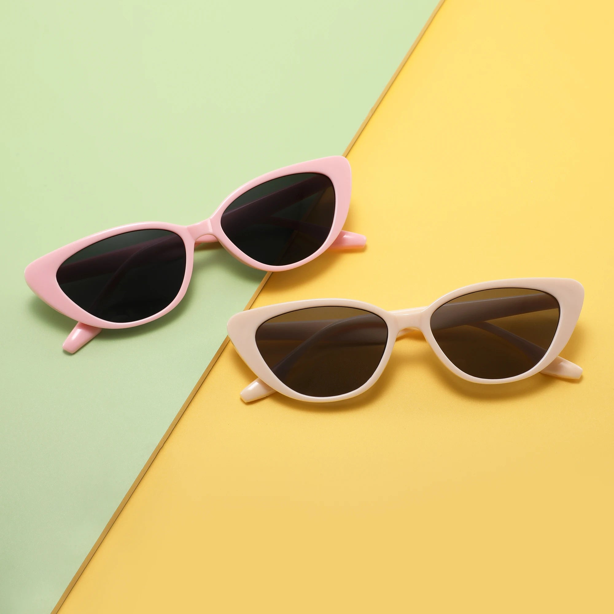 CONCHEN Trending Style Cheap Promotional Women Sun Glasses Custom logo Cat Fashion Sunglasses for 2022