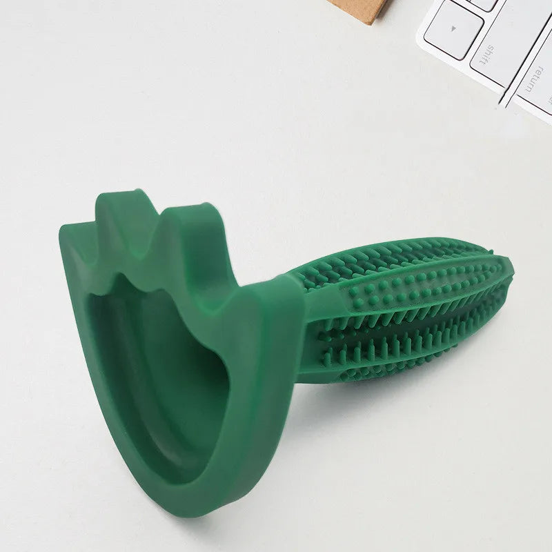 Wholesale Portable Cute Green Rubber Tooth Cleaning Interactive Pet Chew Stick Dog Bite Toy Toothbrush Bite Stick