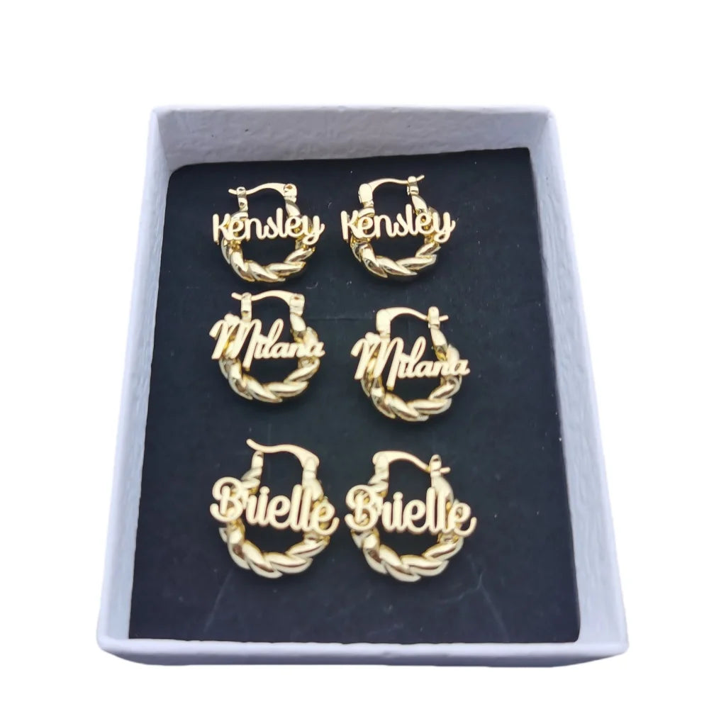 Qiuhan OEM Letter Hoops for Kid Earrings Anti-allergy Mini 18mm Small Twist Custom Name Earrings