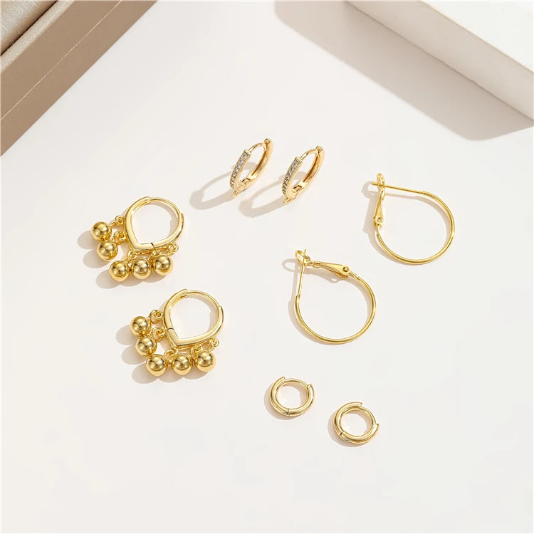 Wholesale Supplier of 14K Gold Plated Brass Fashion Hoop Earrings for Women Zircon Huggie Earring with Round Ball Pendants