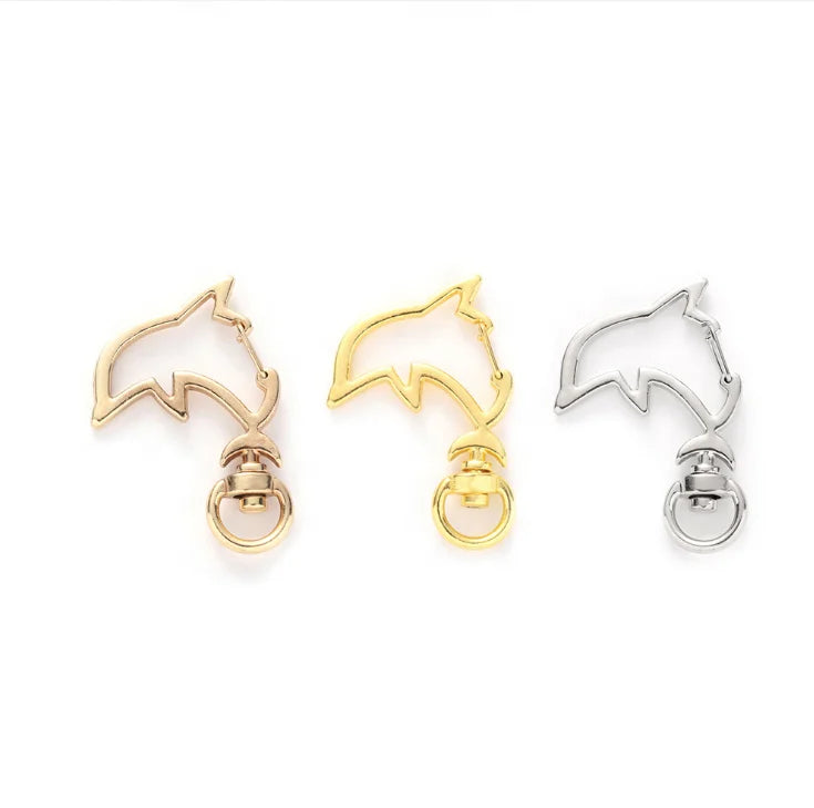 Factory Supply Good Quality 3 Colors Dolphin Shaped Metal Bag Keychains