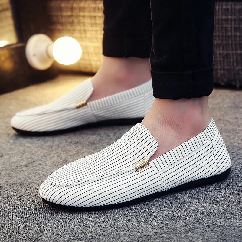 China Factory Cheap Mens Casual Shoes Light Weight Comfortable Flat Casual Shoes
