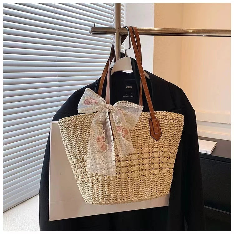 The New Fashion Style Summer Beach Straw Bag Large Capacity Hollow Open Seaside Holiday Bag