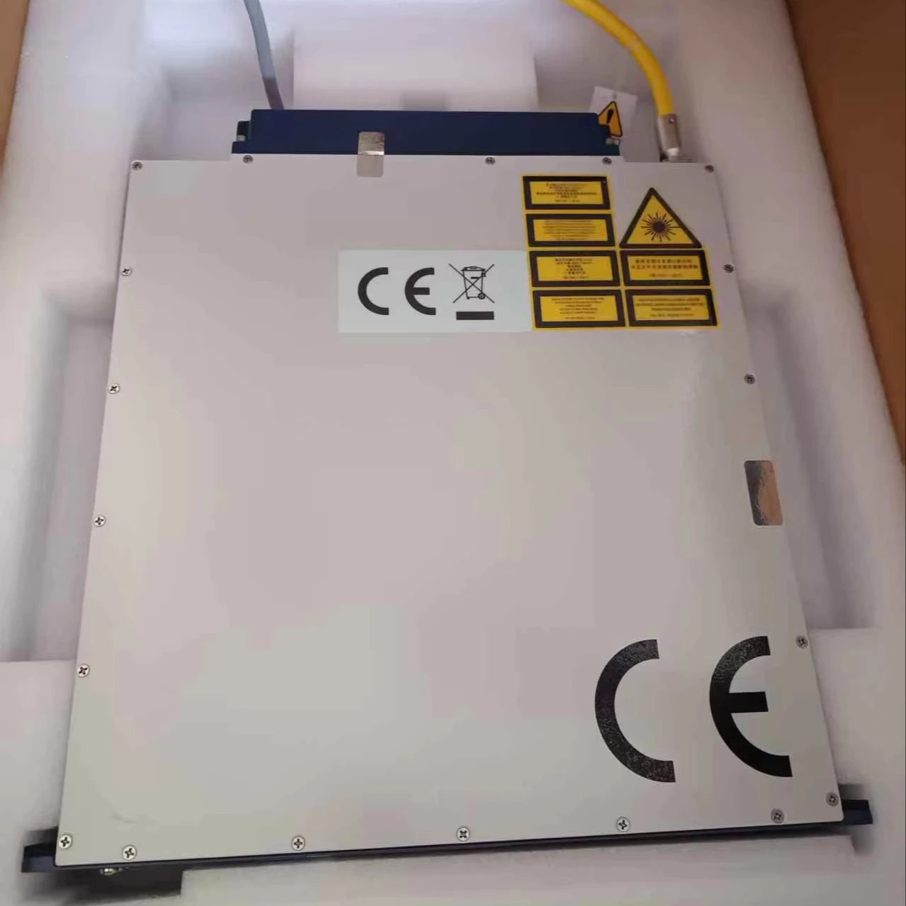 RAYCUS 1500W Global Version of Cutting Continuous Fiber Lasers 1500w for Laser Cutting Parts