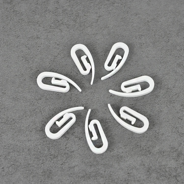 Chinese Factory Cheap Price White Plastic Curtain Pin Hook Easy Use Plastic Curtain Hooks
