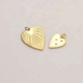 Beauty Heart Shape Plated Cz CharmMicro Insert Cz PendantLovely Style Jewelry Making Component Wholesale