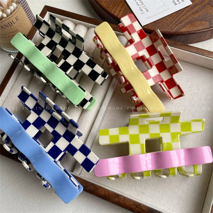 11CM Simple Temperament Square Acrylic Hair Clips New Design Black White Checkerboard Hair Claws for Women