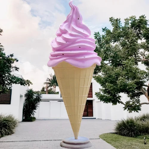 Giant Fiberglass Ice Cream Cone Props Sculpture for Shop Decoration