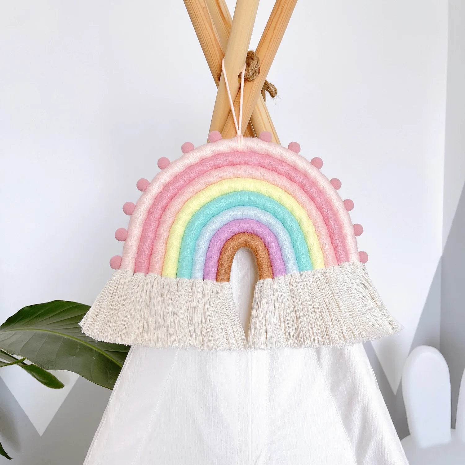 Scandinavian Design Kids Room Rainbow Home Wall Hanging Pendant Woven Rainbow Pendant Decoration