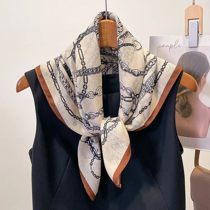 Fashion Silk Velvet Cotton Feelings Neck Warm Scarf 68*68cm Luxury Brand Designer Chain Pattern Small Square Scarf Hair Bandanas
