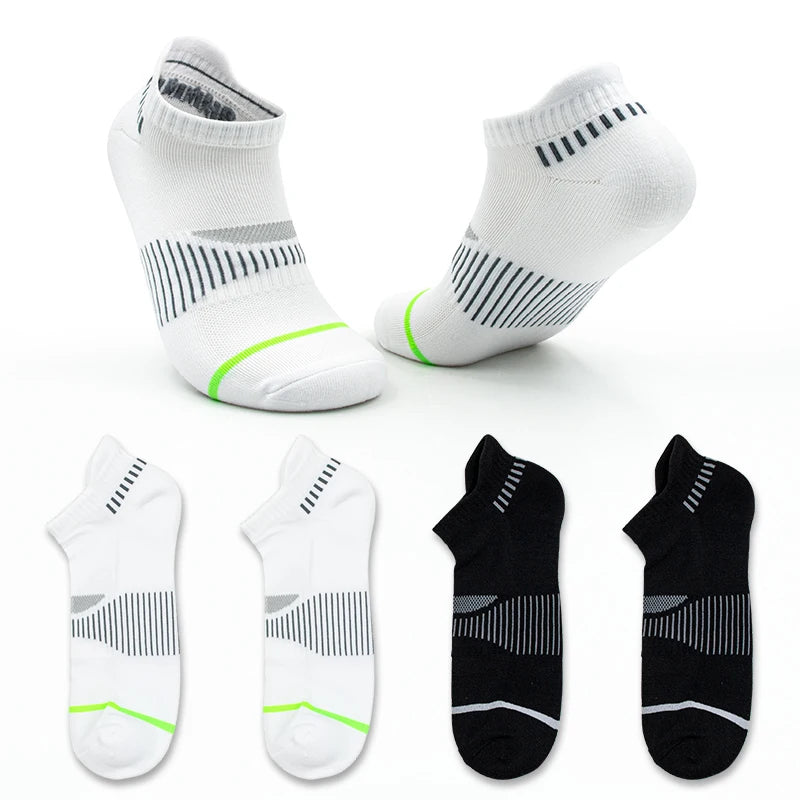 Men's Four Seasons Cotton Sports Socks Youth Size Sweat Absorbent and Deodorant Ankle Running Socks with Custom Logo