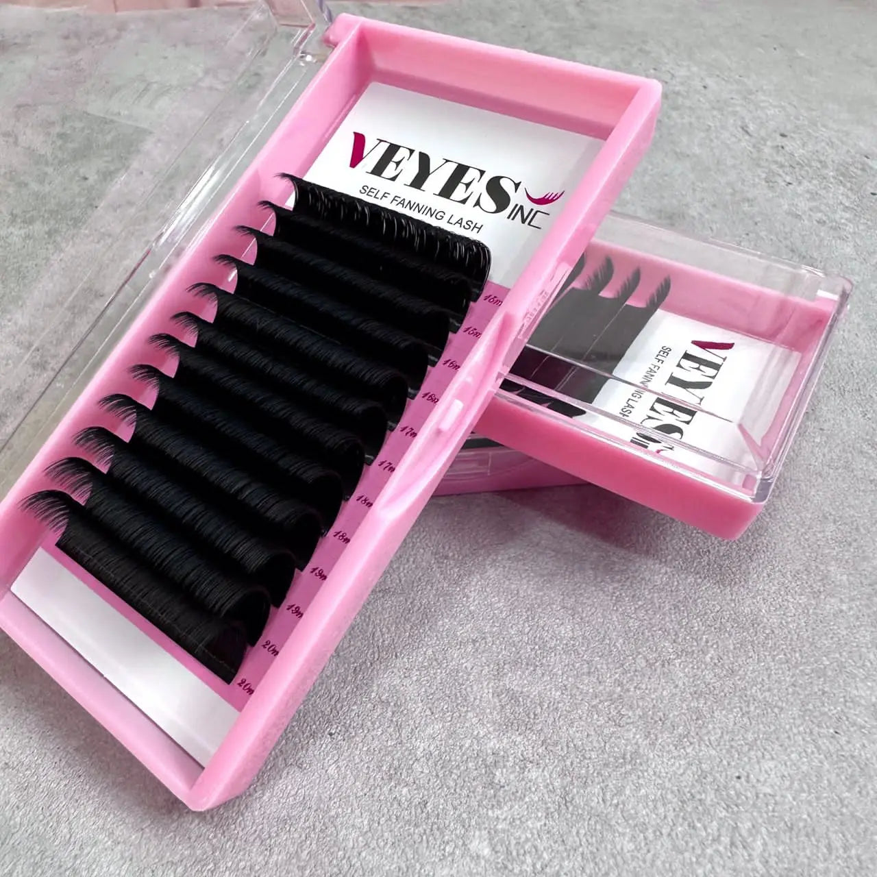 Vegan Cruelty-Free Lash Trays Wholesale 0.05mm Thickness 7-25mm Length Natural Long Eyelashes Double Heated Curl Retension