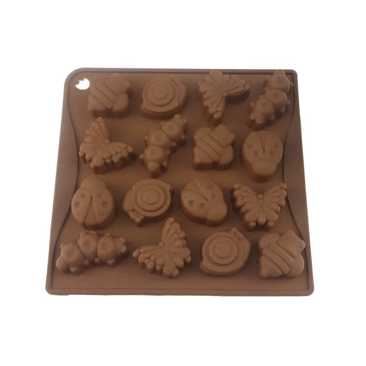 Wholesale Hot Sale OEM Wholesale 14 Cavity Food Grade 3D Square Flower Shape Cartoon Cake Molds Silicone Baking Molds Kids