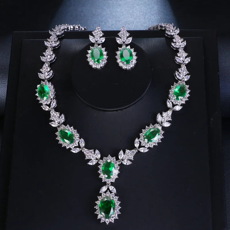 2022 New Arrival Fashion Wedding Jewelry Shiny Bridal Jewelry Set Trendy Flower Zircon Necklace Earrings Set for Women Girls