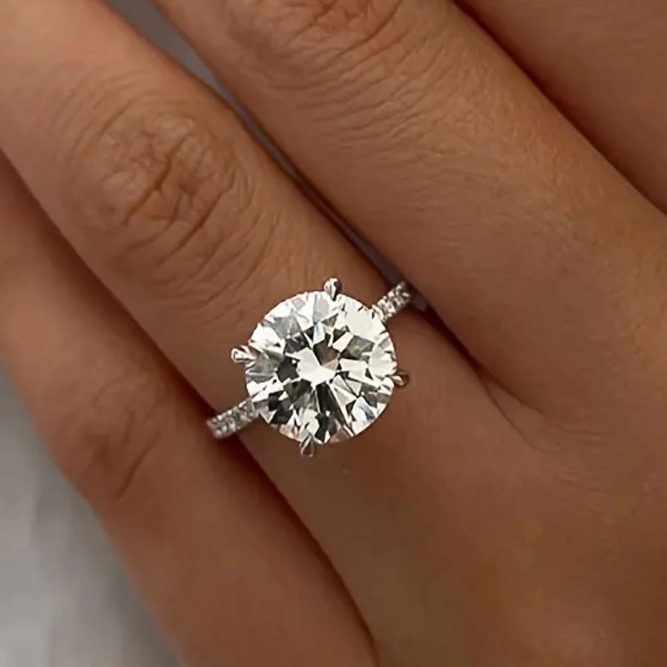Fine Jewelry Multi-diamond Certified GRA Classic Style 925 Sterling Silver Moissanite Diamond Ring