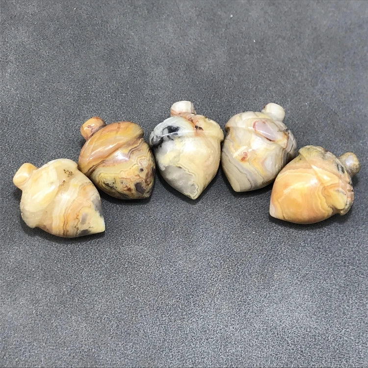 DIY Wholesale Natural Crazy Agate Hazelnut Stones Mini Pine Cones Nuts Acorn Carved Fruit Topaz for Souvenir Gift