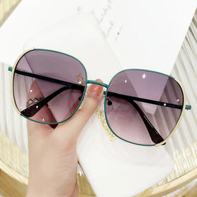 2023 New Sunglasses for Men and Women Oval Sunglasses Personalized Polarized Uv Glasses