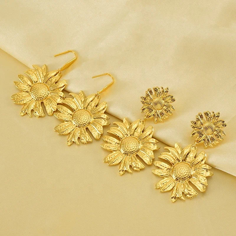 High-Grade Retro Sunflower Flower Earrings European American Style Made of Stainless Steel-for Gift