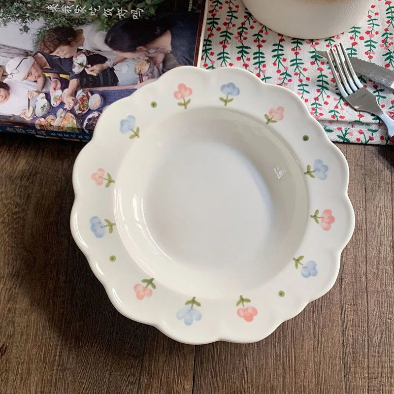 Solhui Creative Retro Small Flower Ceramic Plate Household Small Fresh Dish Plate French Romantic Hand Painted Tableware
