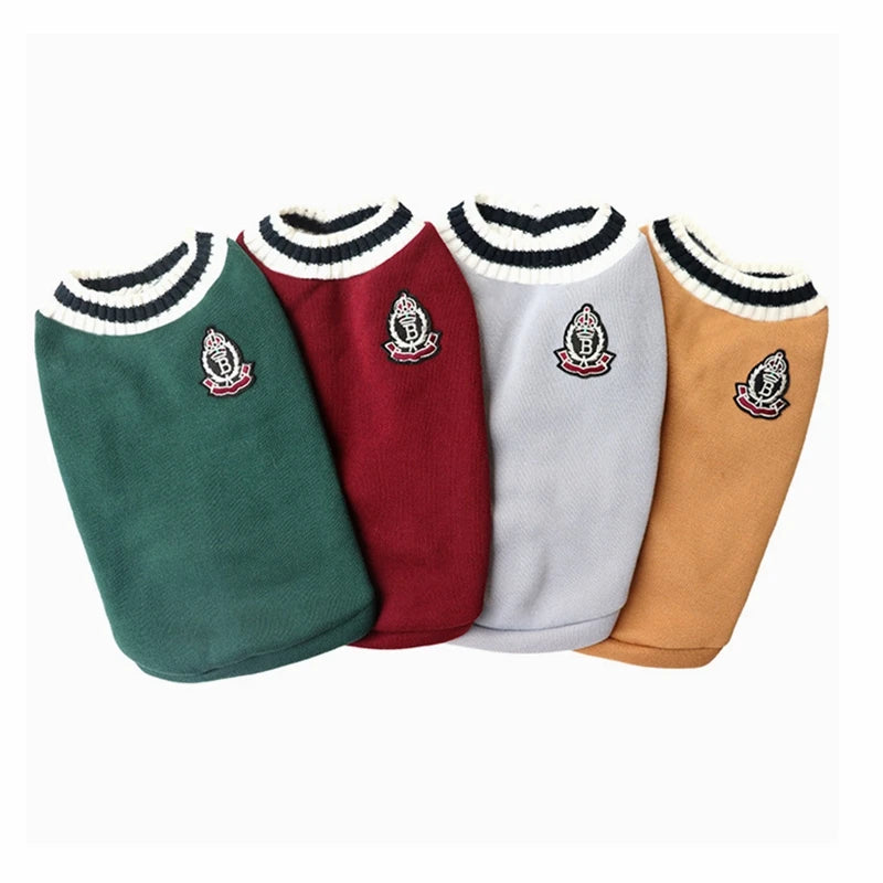 Wholesale New Cotton Knitted Vest Pet Apparel Warm Soft Dog Winter Jumper College Print Vest Clothes