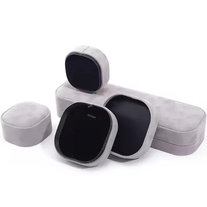 Wholesale Source Velvet Jewelry Box Recyclable Ring Earring Pendant Necklace Bracelet Storage Packaging