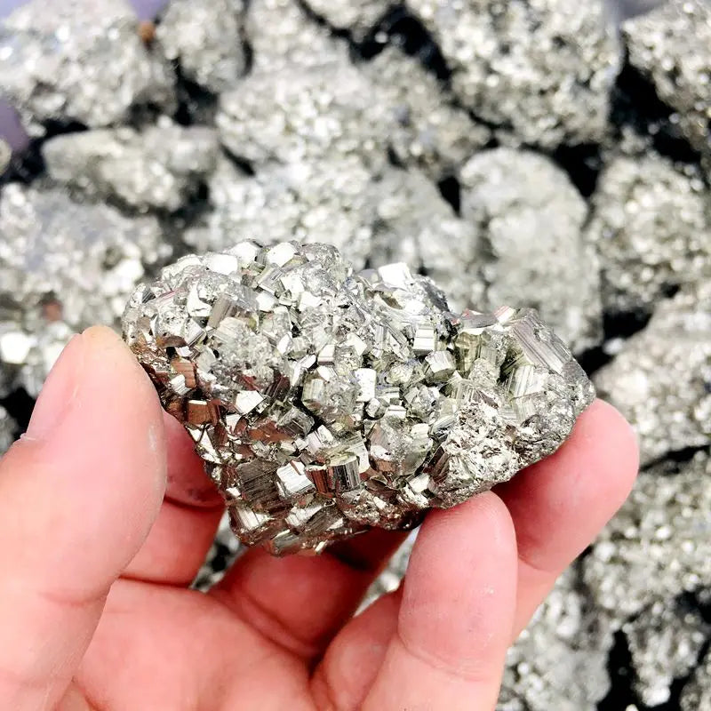 Natural Raw Quartz Chalcopyrite Mineral Specimen Rough Pyrite Stone for Fengshui Decoration