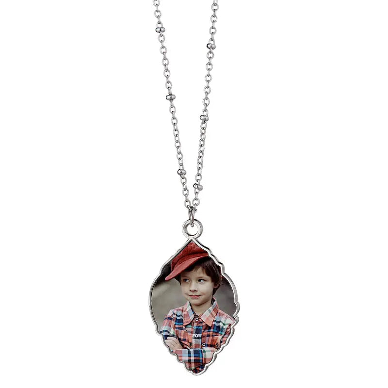 Personalized Sublimation Metal Necklace Blanks Fashion Jewelry Pendant for Holiday Gifts