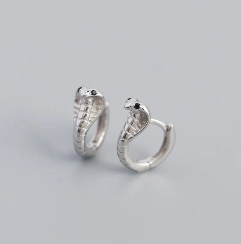 Classic Hot Selling 925 Sterling Silver Gold Plated Snake Cobra Shape Huggie Earrings