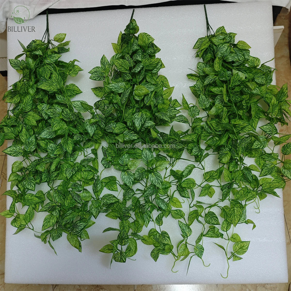 Greenery Decoration Artificial Ivy Vines Plastic Garland Hanging Plants Green Rattan for Bedroom Walls Wedding Christmas Easter