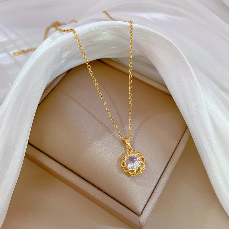 Titanium Steel Light Luxury 18k Gold Plated Full Diamond Rotatable Zircon Diamond Necklace for Women Chain Wedding Necklace