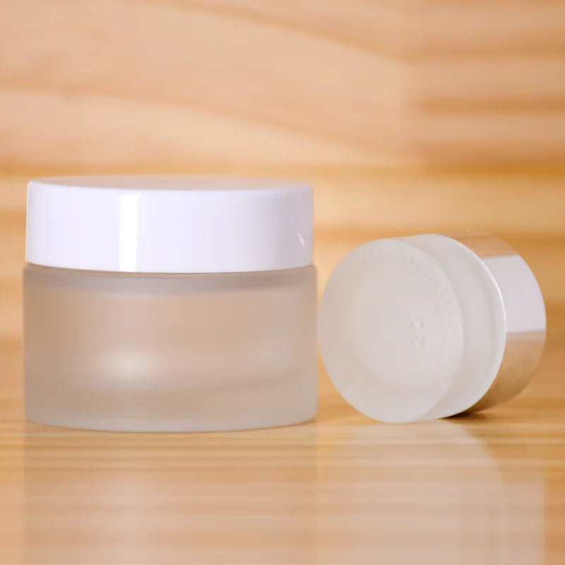 Wholesale   Skincare Container Packaging Empty Frosted Glass Jar With Gold Black Silver  White Gold Lid
