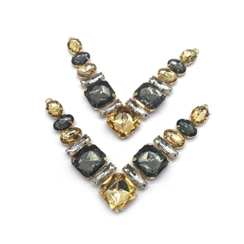 Ladies Shoes Decorative V-shaped Jewelry Charm Thong Sandal Rhinestone Shoe Buckle