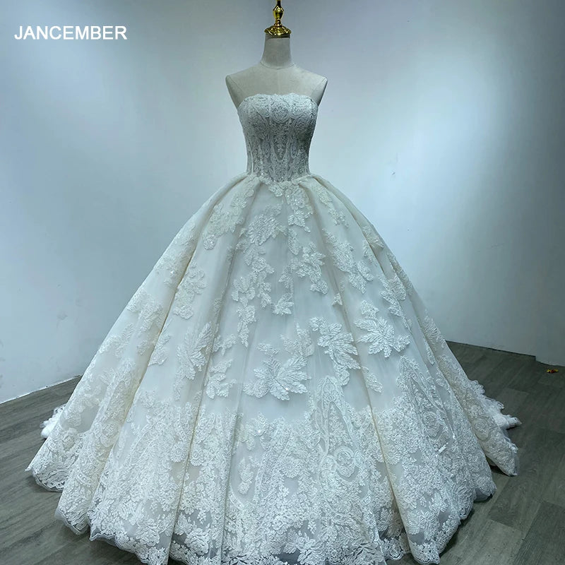 Handmade Strapless Princess Lace Ball Gown Cathedral Train Wedding Dress Wm29