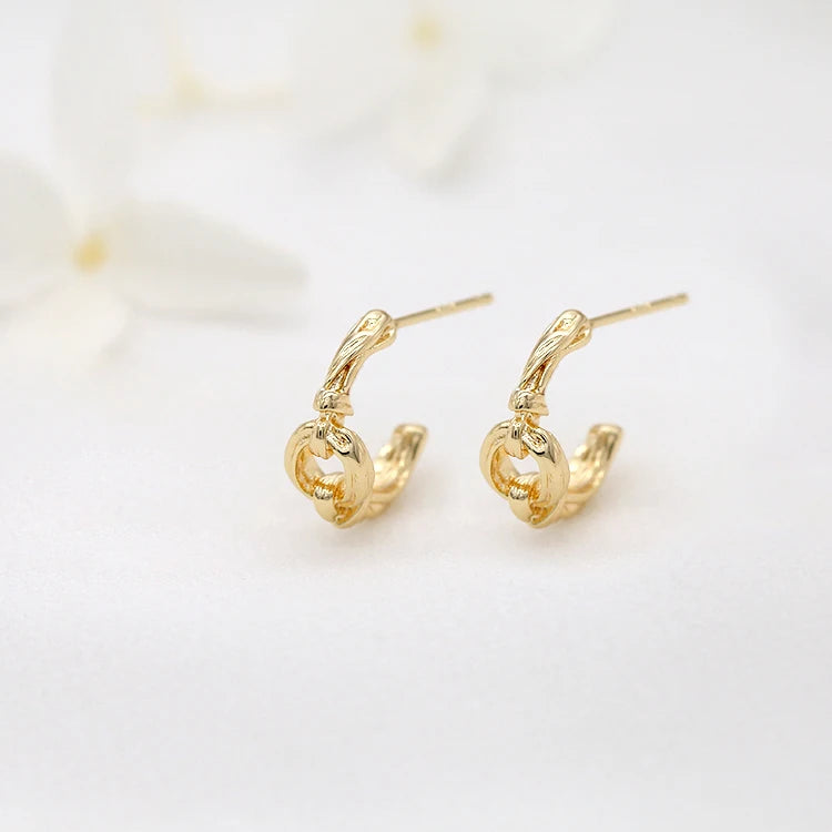 Simple Design 14K Gold Plated Twisted Shape Stud Earrings