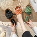 Wholesale Summer Beach Casual Lady Shoes Elegant Women Open Toe Sandals Slippers with Anti-Slip Feature Fancy Webbing Top