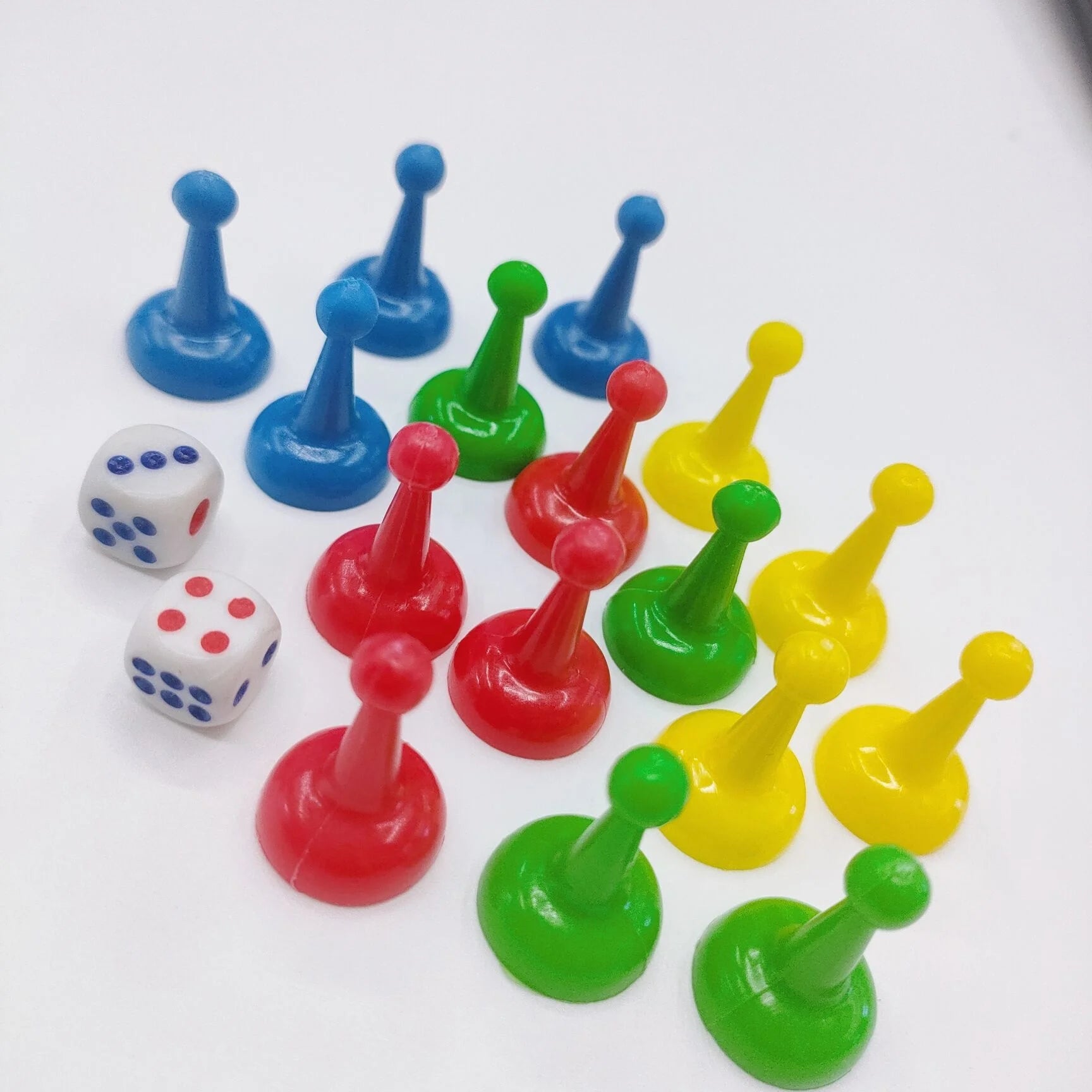 Deskjoy Acrylic & Plastic Chess Board Game 25*16MM Multi-colored Customizable with OPP Bag Packaging