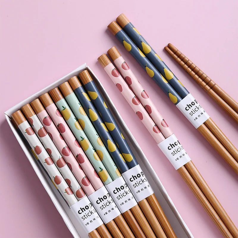 Modern Simple 8-Pair Business Gift Set Japandi Style Cartoon Flower Printed Eco-Friendly Reusable No Slip Bamboo Chopsticks Box