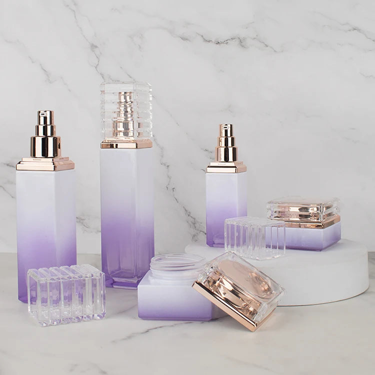 Luxury Glass Bamboo Cosmetic Jars & Bottles 120ml Round Shape Custom Logo Empty Containers for Face/Eye Cream
