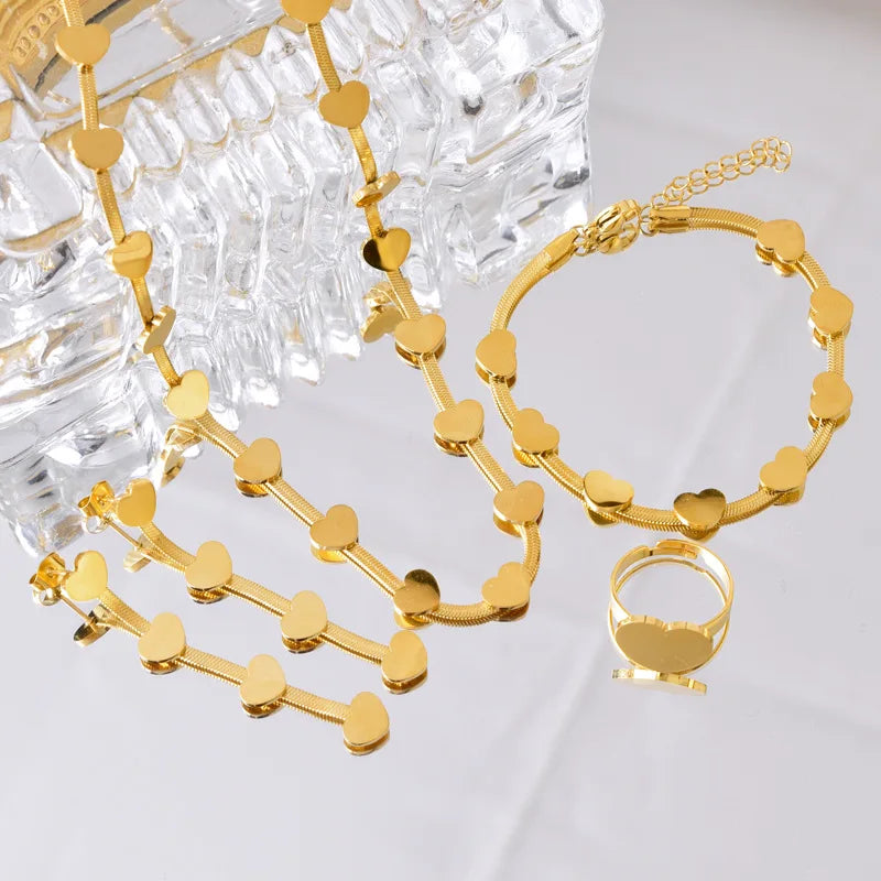 2024 New 4pcs Stainless Steel Heart Snake Chain Jewelry Set Necklace Bracelet Earrings Ring 18k Gold Plated Tarnish Free Set