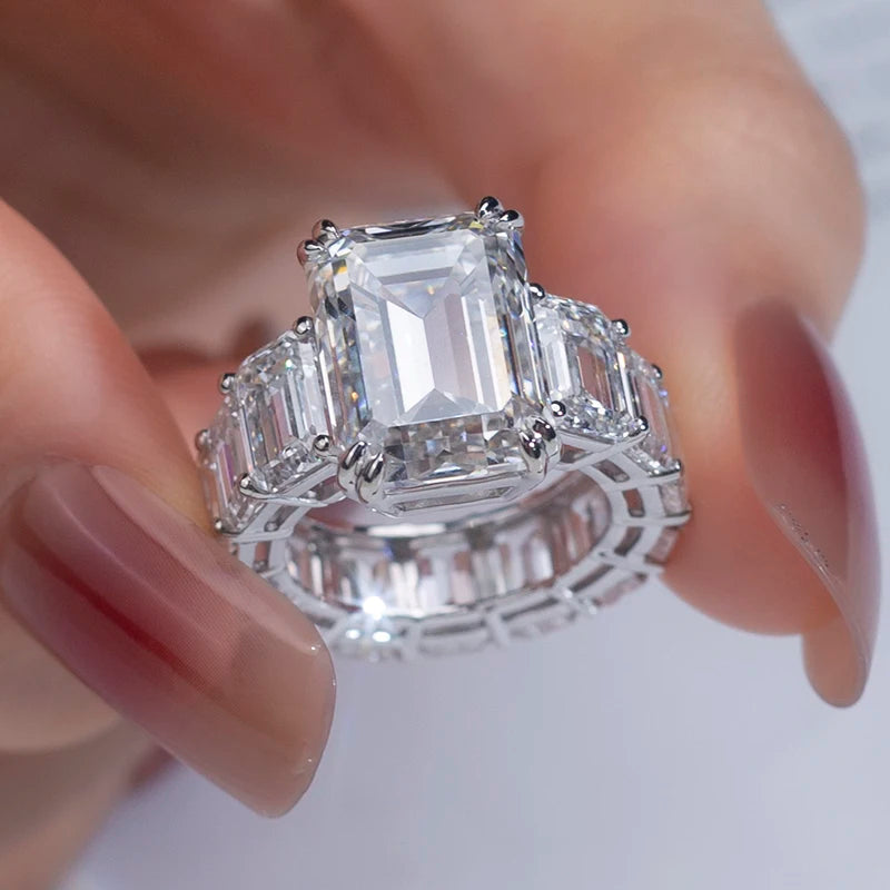 Messi Jewelry MSR-1010 PT950 Luxury Big 8Carat D VS1 Emerald Cut Lab Grown Diamond Ring