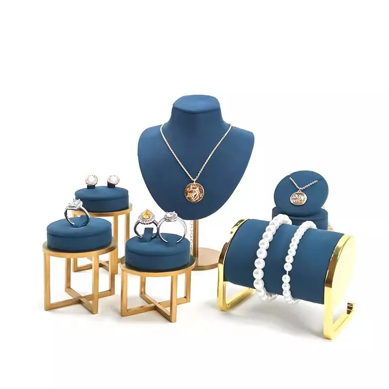 Custom Made Portrait Necklace Ring Earrings Bracelet Display Stand Metal Fine Jewelry Display Rack
