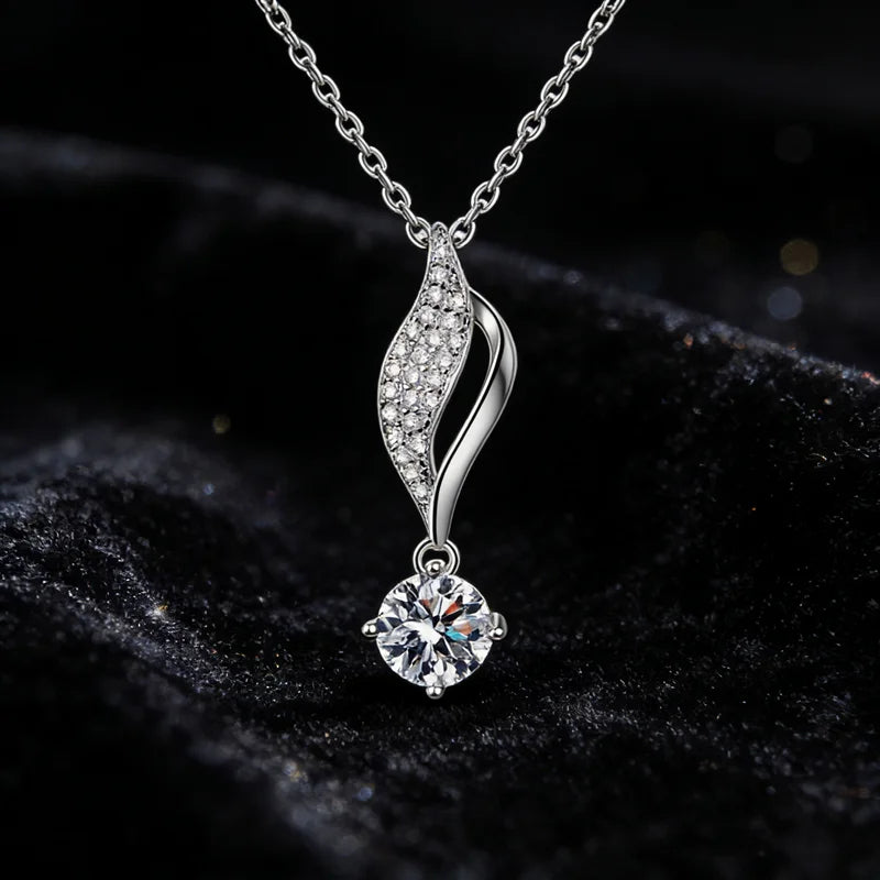 New Design Vvs D Color 1CT  Moissanite Leaf Pendant S925 Sterling Silver Necklace for Women Wedding Birthday Gift