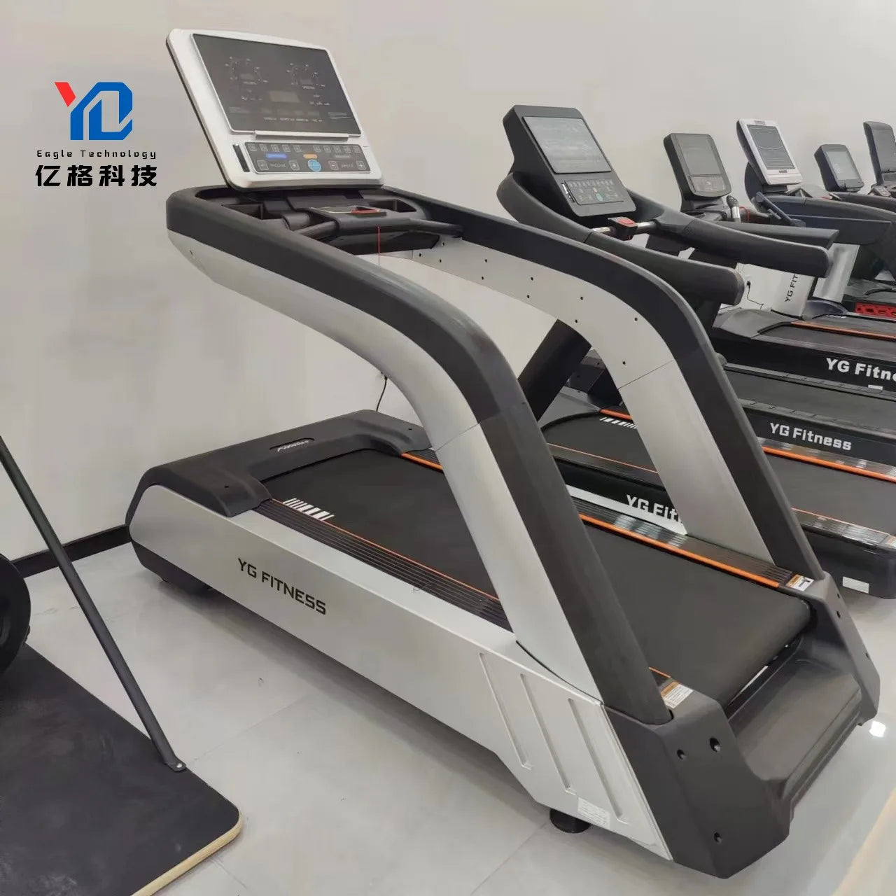 YG-T005  Professional Gym Treadmill 3.0hp Exercise Walking Running Machine Treadmill Electric Support Customization