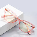 2104 New Retro Classic Cat Eye Optical Frames Female Anti-Blue Light Glasses Metal TR 90 Frame  Optical Glasses