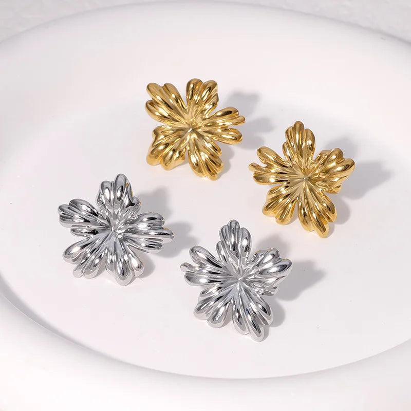 Beimai OEM Stud Earrings Versatile 18K Gold-plated Stainless Steel Flower Stud Earrings