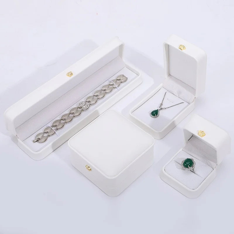 Best Quality Pu Leather Elegant Ring Necklace and Earring Boxes Wedding White Jewelry Set Box Packaging Flap