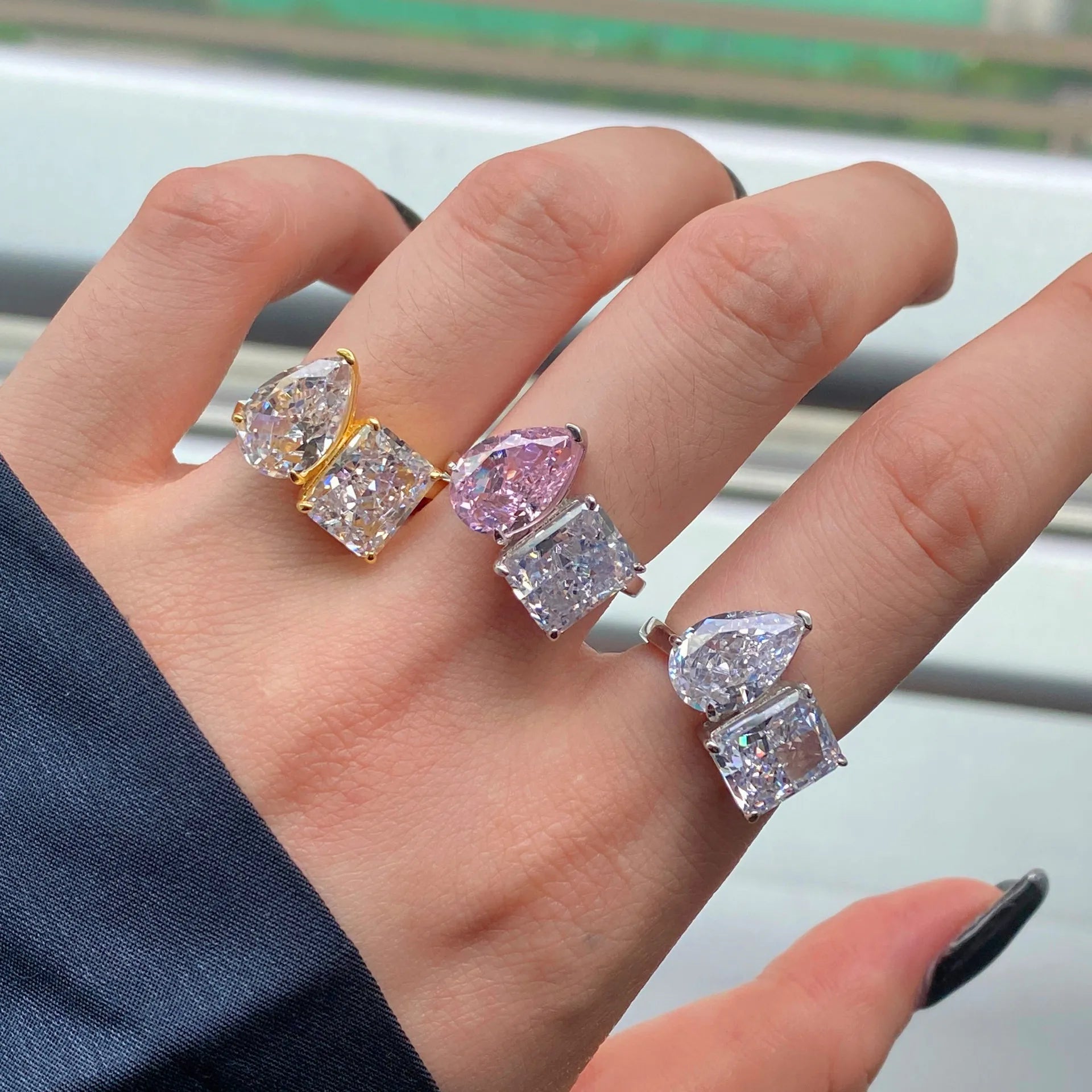Popular Jewelry Ring Fashion Sterling Silver Pear Shape Ring Elegant Pink White Diamond Ring for Women Girls